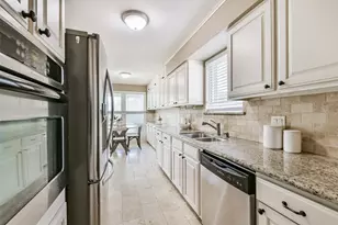 10902 Braewick Dr, Houston, TX 77096 - Photo 9