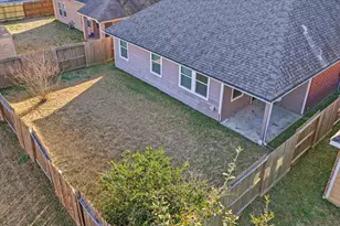 8306 Hampton Bay Drive, Baytown, TX 77523 - Photo 29