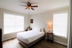 7000 Seawall Blvd, Galveston, TX 77551 - Photo 13