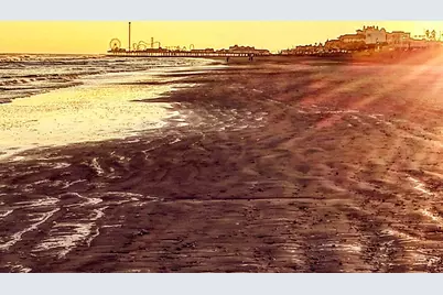 7000 Seawall Blvd #1021, Galveston, TX 77551 - Photo 23