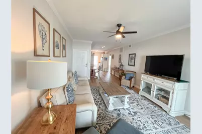 7000 Seawall Blvd #1021, Galveston, TX 77551 - Photo 9