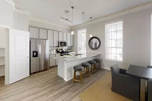 5609 Mina Way, Houston, TX 77081 - Photo 3