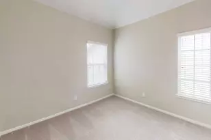 5609 Mina Way, Houston, TX 77081 - Photo 11