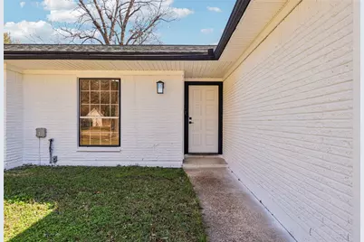 1307 Saddle Rock Drive, Houston, TX 77088 - Photo 7