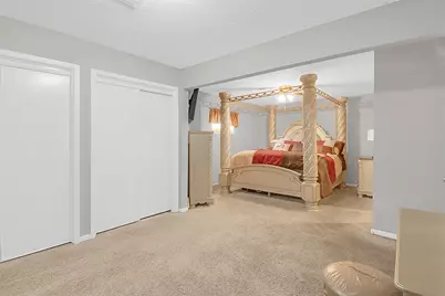 110 S 9th Street, Highlands, TX 77562 - Photo 9