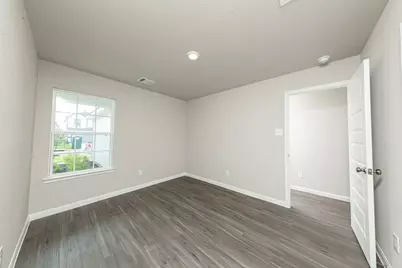 2517 Hawks Eye Drive, Conroe, TX 77301 - Photo 11