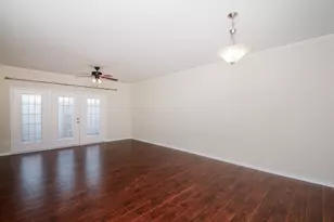 664 Wilcrest Dr, Houston, TX 77042 - Photo 5