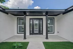 1602 Baker Dr, Tomball, TX 77375 - Photo 3