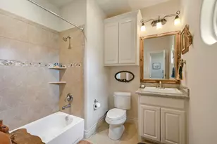 4698 River Valley Dr, Bryan, TX 77808 - Photo 11