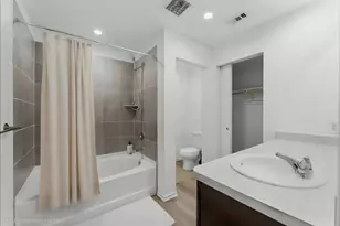 1907 Sable Holw Dr, Houston, TX 77067 - Photo 21
