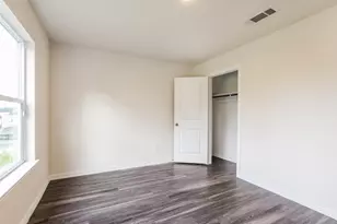 8205 Garfield St, Houston, TX 77029 - Photo 11