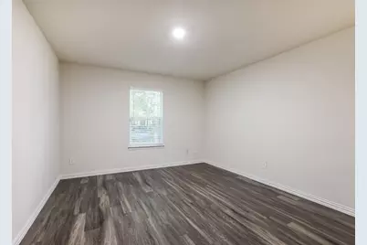 8205 Garfield Street, Houston, TX 77029 - Photo 15