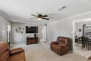 411 N Commerce St, Madisonville, TX 77864 - Photo 7