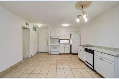 8110 Albacore Drive #38, Houston, TX 77074 - Photo 9