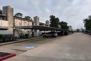 8247 Creekbend Dr, Houston, TX 77071 - Photo 3