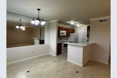 8247 Creekbend Drive #8247, Houston, TX 77071 - Photo 5