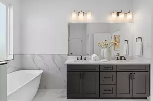 8704 Ojeman Villas Dr, Houston, TX 77055 - Photo 35