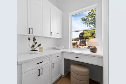 8704 Ojeman Villas Drive, Houston, TX 77055 - Photo 27