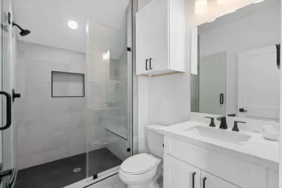 8704 Ojeman Villas Drive, Houston, TX 77055 - Photo 11