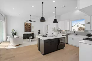 8704 Ojeman Villas Dr, Houston, TX 77055 - Photo 13