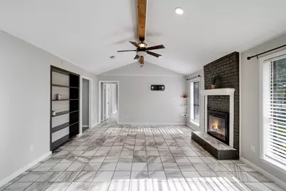 426 Candlelight Lane, Livingston, TX 77351 - Photo 11