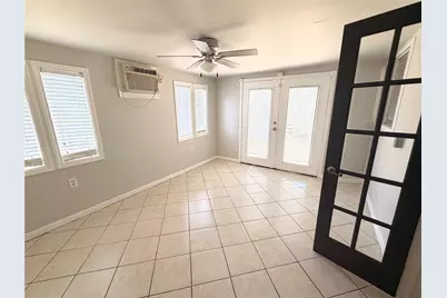 7111 Feather Creek Drive, Houston, TX 77086 - Photo 9