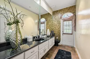 6 Farrell Ridge Dr, Sugar Land, TX 77479 - Photo 23