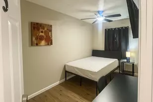 5400 Lotus St, Houston, TX 77085 - Photo 7