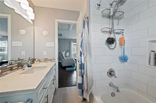362 Ling, Bayou Vista, TX 77563 - Photo 33