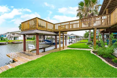 362 Ling, Bayou Vista, TX 77563 - Photo 13
