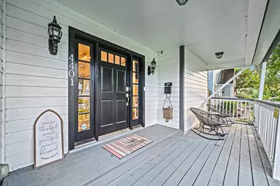 4401 Holt Street, Bellaire, TX 77401 - Photo 3