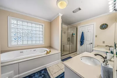 4401 Holt Street, Bellaire, TX 77401 - Photo 31