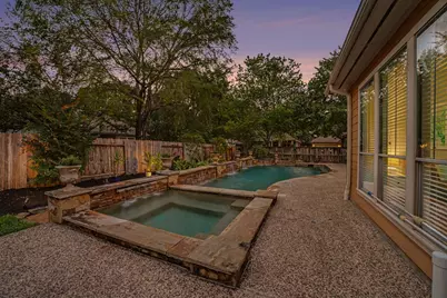 62 W Tapestry Park Circle, The Woodlands, TX 77381 - Photo 45