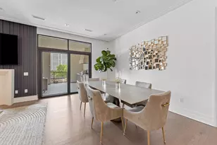 6017 Memorial Dr, Houston, TX 77007 - Photo 9