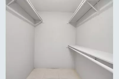 9700 Leawood Boulevard #1205, Houston, TX 77099 - Photo 21