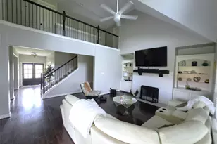 202 Lakeland Cir, Rosharon, TX 77583 - Photo 5