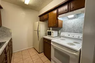 9436 Tooley Dr, Houston, TX 77031 - Photo 5