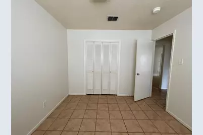 9436 Tooley Drive, Houston, TX 77031 - Photo 17