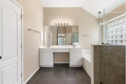 10015 Elm Knoll Trail, Houston, TX 77064 - Photo 23
