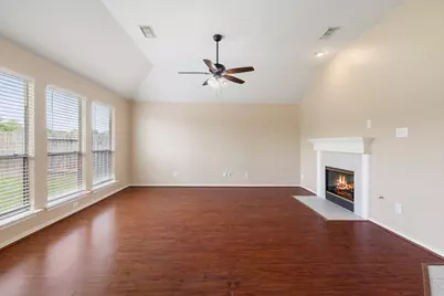 10015 Elm Knoll Trail, Houston, TX 77064 - Photo 15