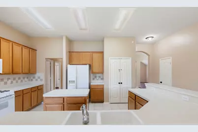 10015 Elm Knoll Trail, Houston, TX 77064 - Photo 13