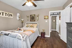12310 Lakeview Manor Dr, Willis, TX 77318 - Photo 21