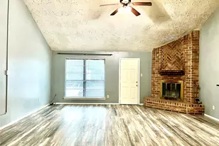 15950 Manfield Dr, Houston, TX 77082 - Photo 3