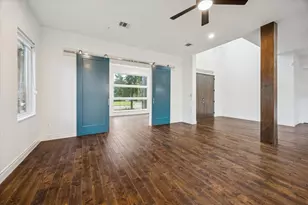 2106 Nina Lee Ln, Houston, TX 77018 - Photo 13