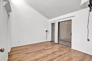 2001 Lakewood Ct, Willis, TX 77318 - Photo 11