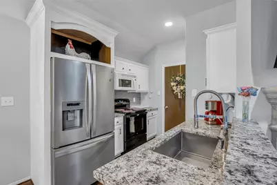 242 Sunset Path N, Montgomery, TX 77316 - Photo 11