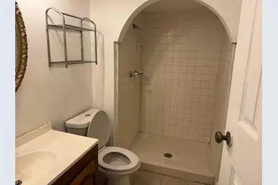 6110 W Ridgecreek Drive, Houston, TX 77053 - Photo 7