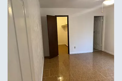 6110 W Ridgecreek Drive, Houston, TX 77053 - Photo 11