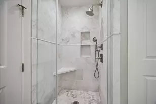 2047 Westcreek Ln, Houston, TX 77027 - Photo 17