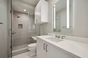 2047 Westcreek Ln, Houston, TX 77027 - Photo 19